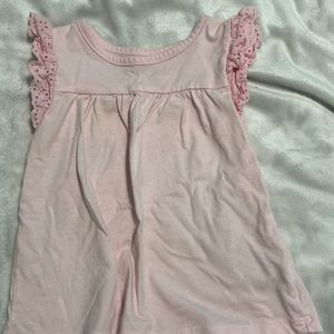 Cat and Jack shirt sleeve shirt